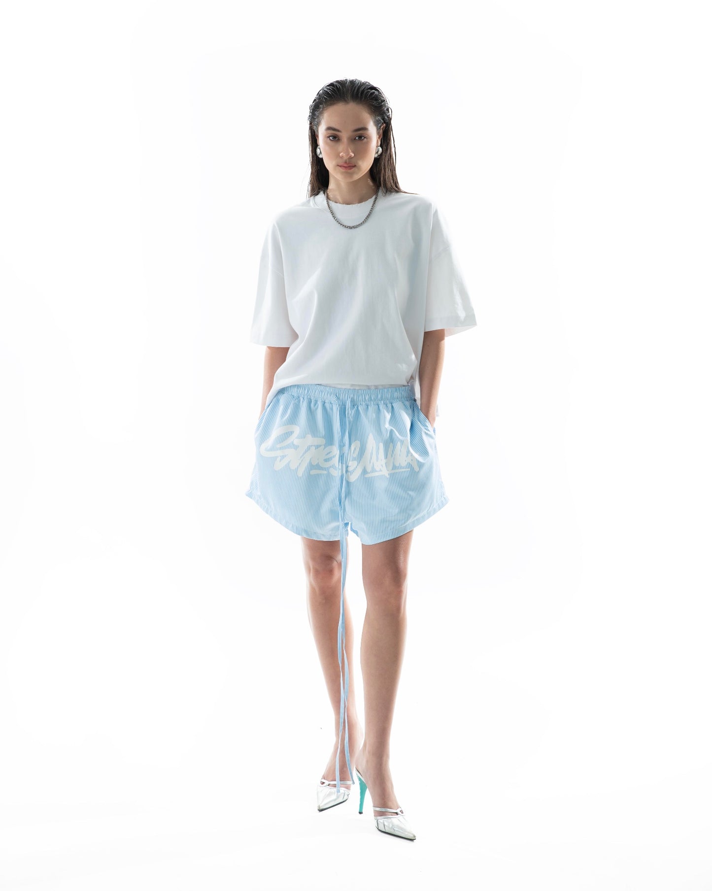 SUMMER24 JUICY SHORTS - BABY BLUE